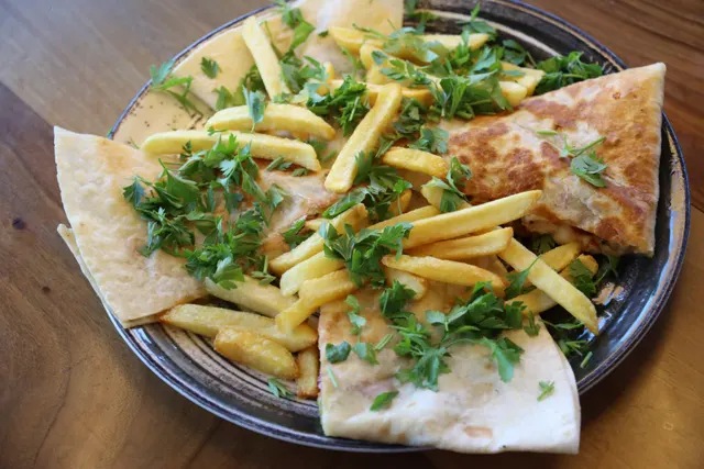 Etli Quesadilla